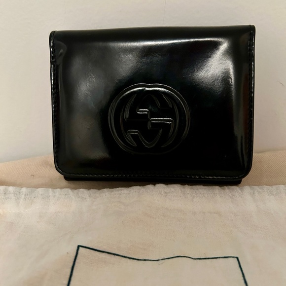 Gucci Black Patent Leather Bifold Wallet Embossed Logo Tom Ford
Vintage Like New - Picture 3 of 12